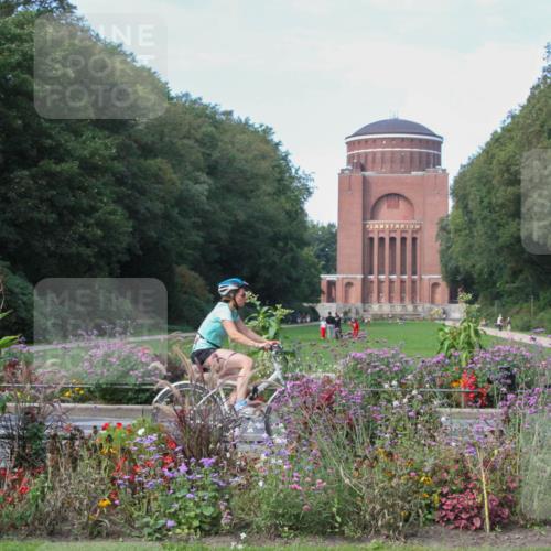 08.09.2024 - Stadtparktriathlon Zöllner http://msf.ph/oto/7018106 08.09.2024 12:00:16 Radfahren 591, 681, 721, 752 meine-sportfotos.de