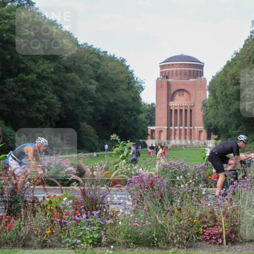 08.09.2024 - Stadtparktriathlon Zöllner http://msf.ph/oto/7018122 08.09.2024 12:00:22 Radfahren 614, 684, 721, 731, 764 meine-sportfotos.de