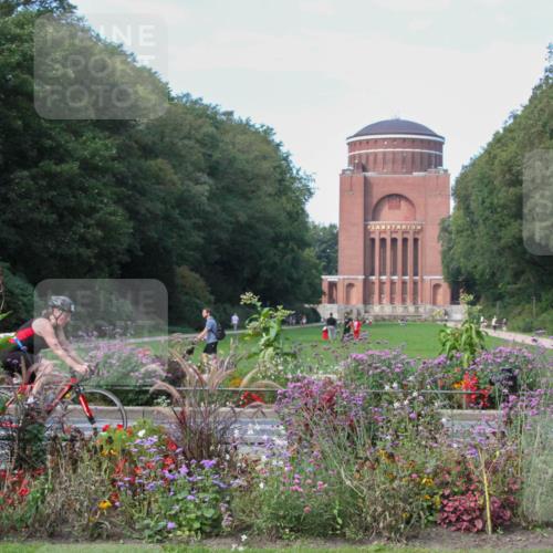 08.09.2024 - Stadtparktriathlon Zöllner http://msf.ph/oto/7018132 08.09.2024 12:00:24 Radfahren 614, 684, 731, 764 meine-sportfotos.de