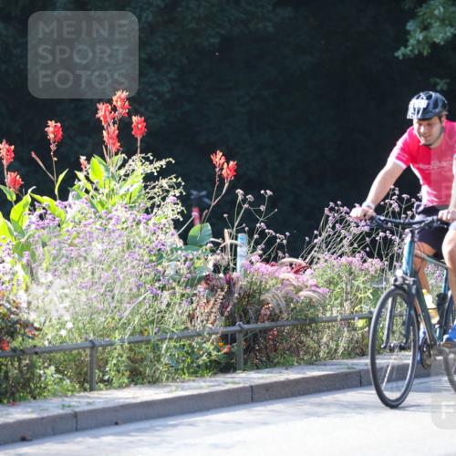 08.09.2024 - Stadtparktriathlon Zöllner http://msf.ph/oto/7018148 08.09.2024 10:01:00 Radfahren 213, 221, 225 meine-sportfotos.de