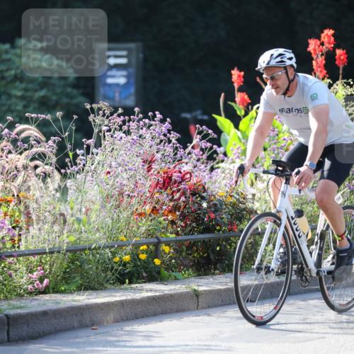 08.09.2024 - Stadtparktriathlon Zöllner http://msf.ph/oto/7018242 08.09.2024 10:01:22 Radfahren 194, 228, 236, 237, 238 meine-sportfotos.de
