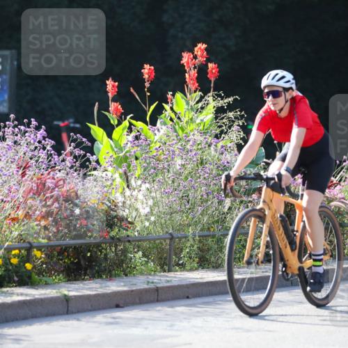 08.09.2024 - Stadtparktriathlon Zöllner http://msf.ph/oto/7018285 08.09.2024 10:01:31 Radfahren 186, 192, 195, 228, 237, 238, 244 meine-sportfotos.de