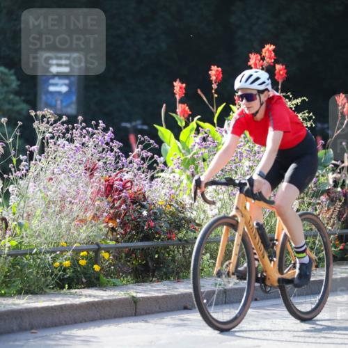 08.09.2024 - Stadtparktriathlon Zöllner http://msf.ph/oto/7018291 08.09.2024 10:01:32 Radfahren 186, 192, 195, 237, 238, 244 meine-sportfotos.de
