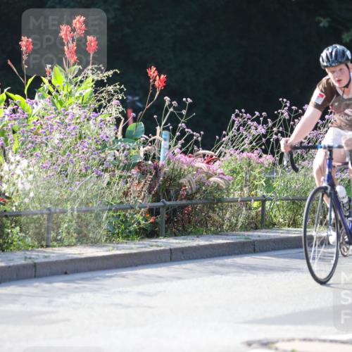 08.09.2024 - Stadtparktriathlon Zöllner http://msf.ph/oto/7018299 08.09.2024 10:01:33 Radfahren 186, 192, 195, 237, 238, 244 meine-sportfotos.de