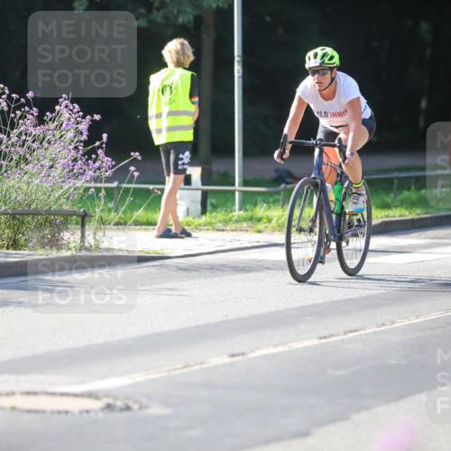 08.09.2024 - Stadtparktriathlon Zöllner http://msf.ph/oto/7018365 08.09.2024 10:01:39 Radfahren 186, 192, 198, 212, 214 meine-sportfotos.de