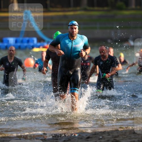 08.09.2024 - Stadtparktriathlon Michael Strokosch http://msf.ph/oto/7018369 08.09.2024 08:58:34 Schwimmen 90, 91, 92, 93, 105, 108, 112, 120, 123, 125 meine-sportfotos.de