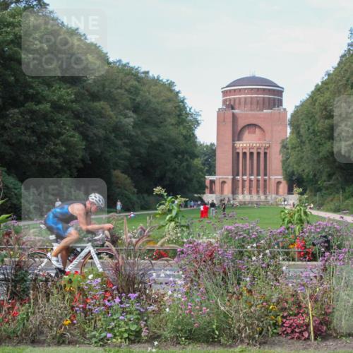 08.09.2024 - Stadtparktriathlon Zöllner http://msf.ph/oto/7018411 08.09.2024 12:03:22 Radfahren 826 meine-sportfotos.de
