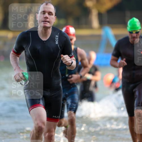 08.09.2024 - Stadtparktriathlon Michael Strokosch http://msf.ph/oto/7018445 08.09.2024 08:58:37 Schwimmen 90, 91, 92, 93, 98, 105, 108, 112, 120, 123, 125 meine-sportfotos.de