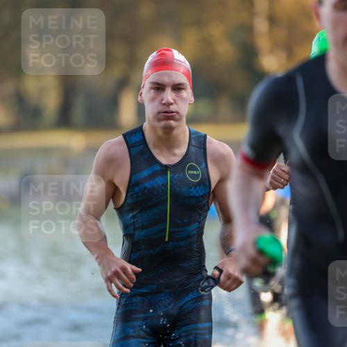 08.09.2024 - Stadtparktriathlon Michael Strokosch http://msf.ph/oto/7018474 08.09.2024 08:58:38 Schwimmen 90, 91, 92, 93, 98, 105, 108, 112, 120, 123, 125, 127 meine-sportfotos.de