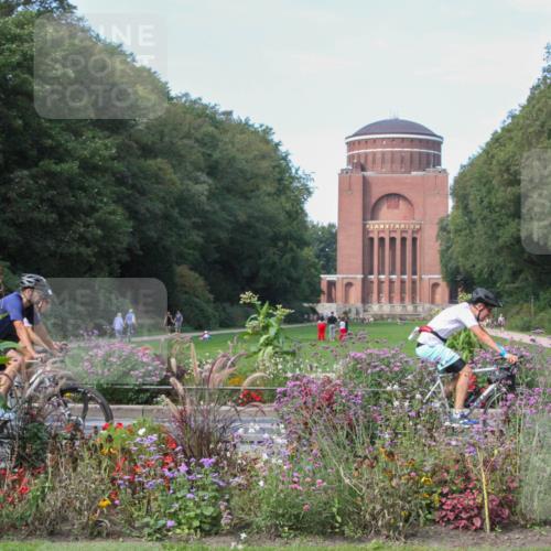 08.09.2024 - Stadtparktriathlon Zöllner http://msf.ph/oto/7018501 08.09.2024 12:04:17 Radfahren 688, 770, 782 meine-sportfotos.de