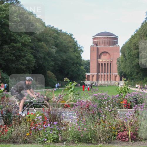 08.09.2024 - Stadtparktriathlon Zöllner http://msf.ph/oto/7018531 08.09.2024 12:04:50 Radfahren 705, 739, 750, 779 meine-sportfotos.de