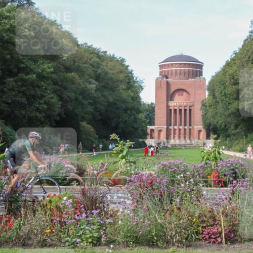 08.09.2024 - Stadtparktriathlon Zöllner http://msf.ph/oto/7018568 08.09.2024 12:05:08 Radfahren 700, 742, 762, 787, 816 meine-sportfotos.de