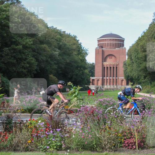 08.09.2024 - Stadtparktriathlon Zöllner http://msf.ph/oto/7018620 08.09.2024 12:05:22 Radfahren 696, 704, 746, 747, 749, 768, 798, 805 meine-sportfotos.de