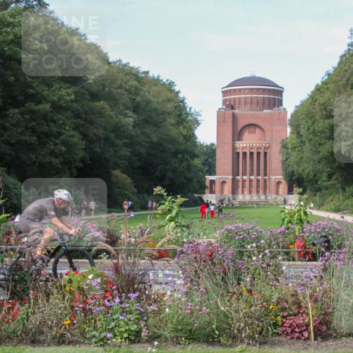 08.09.2024 - Stadtparktriathlon Zöllner http://msf.ph/oto/7018627 08.09.2024 12:05:23 Radfahren 696, 746, 747, 749, 768, 798, 805 meine-sportfotos.de