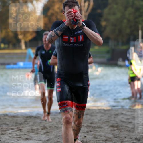 08.09.2024 - Stadtparktriathlon Michael Strokosch http://msf.ph/oto/7018631 08.09.2024 08:58:47 Schwimmen 93, 98, 110, 112, 115, 120, 127 meine-sportfotos.de
