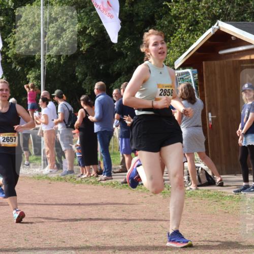 08.09.2024 - Airport Race Strokosch-Dieckow http://msf.ph/oto/7018639 08.09.2024 12:08:38 Ziel 103, 2558, 2657, 2687, 2703, 2711, 2779, 2798, 2858 meine-sportfotos.de