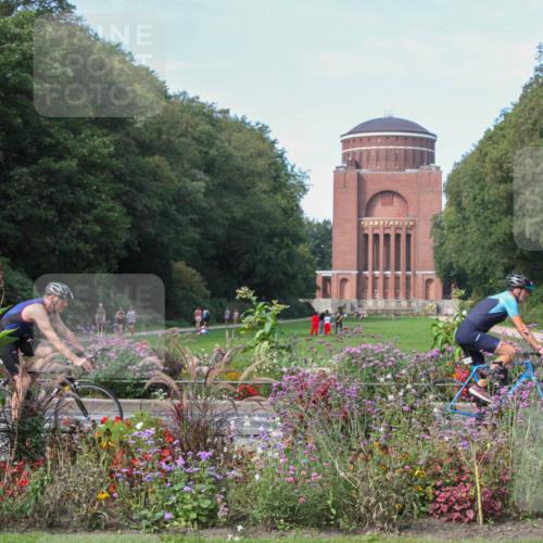 08.09.2024 - Stadtparktriathlon Zöllner http://msf.ph/oto/7018648 08.09.2024 12:05:25 Radfahren 680, 694, 696, 746, 747, 749, 798, 805 meine-sportfotos.de