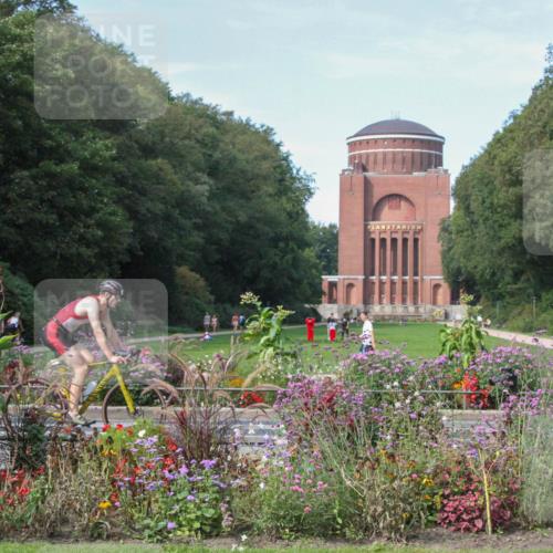 08.09.2024 - Stadtparktriathlon Zöllner http://msf.ph/oto/7018692 08.09.2024 12:05:38 Radfahren 686, 695, 726, 817, 836, 837 meine-sportfotos.de