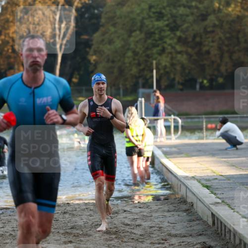 08.09.2024 - Stadtparktriathlon Michael Strokosch http://msf.ph/oto/7018761 08.09.2024 08:58:53 Schwimmen 98, 104, 110, 115, 127 meine-sportfotos.de