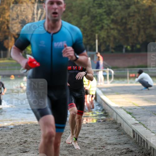 08.09.2024 - Stadtparktriathlon Michael Strokosch http://msf.ph/oto/7018773 08.09.2024 08:58:53 Schwimmen 98, 104, 110, 115, 127 meine-sportfotos.de