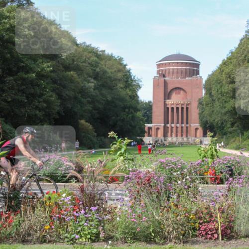 08.09.2024 - Stadtparktriathlon Zöllner http://msf.ph/oto/7018783 08.09.2024 12:06:00 Radfahren 714, 756, 765, 767, 775, 783, 811 meine-sportfotos.de