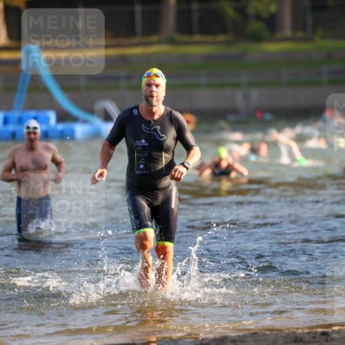 08.09.2024 - Stadtparktriathlon Michael Strokosch http://msf.ph/oto/7018794 08.09.2024 08:58:56 Schwimmen 104, 110, 115 meine-sportfotos.de