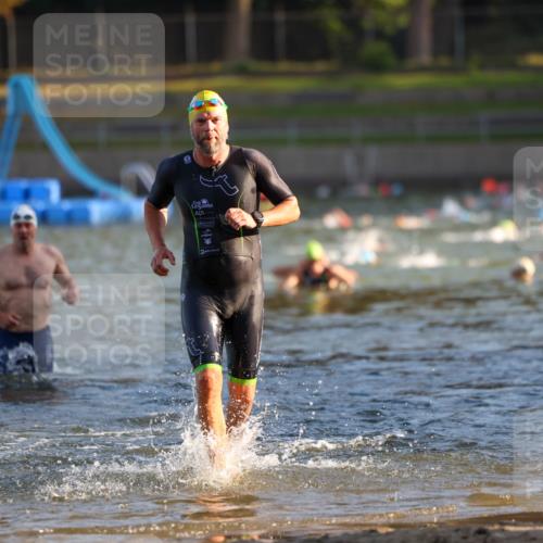08.09.2024 - Stadtparktriathlon Michael Strokosch http://msf.ph/oto/7018802 08.09.2024 08:58:56 Schwimmen 104, 110, 115 meine-sportfotos.de