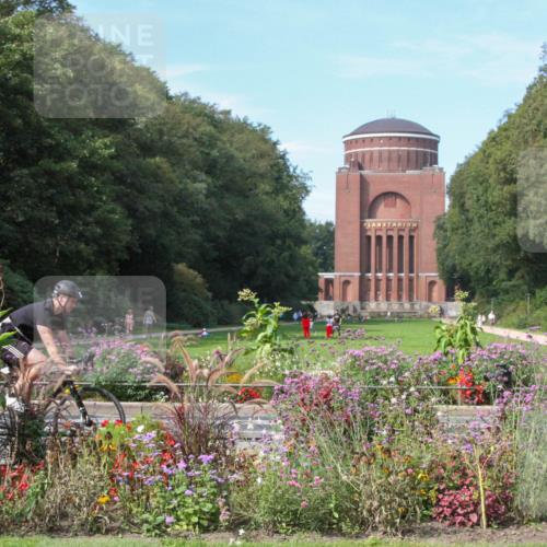 08.09.2024 - Stadtparktriathlon Zöllner http://msf.ph/oto/7018841 08.09.2024 12:06:05 Radfahren 685, 708, 710, 718, 756, 765, 767, 796, 811, 840 meine-sportfotos.de