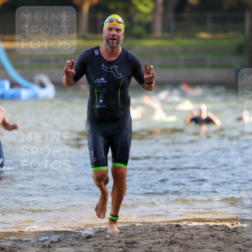 08.09.2024 - Stadtparktriathlon Michael Strokosch http://msf.ph/oto/7018852 08.09.2024 08:58:58 Schwimmen 104, 115 meine-sportfotos.de