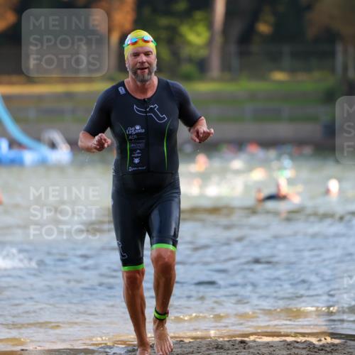 08.09.2024 - Stadtparktriathlon Michael Strokosch http://msf.ph/oto/7018869 08.09.2024 08:58:58 Schwimmen 104, 115 meine-sportfotos.de