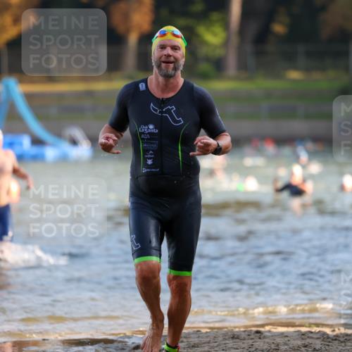 08.09.2024 - Stadtparktriathlon Michael Strokosch http://msf.ph/oto/7018877 08.09.2024 08:58:58 Schwimmen 104, 115 meine-sportfotos.de