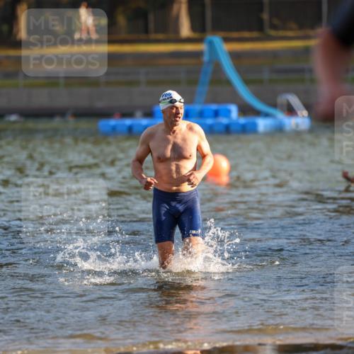 08.09.2024 - Stadtparktriathlon Michael Strokosch http://msf.ph/oto/7018887 08.09.2024 08:59:00 Schwimmen 104, 115 meine-sportfotos.de