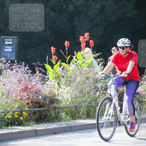 08.09.2024 - Stadtparktriathlon Zöllner http://msf.ph/oto/7018894 08.09.2024 10:08:05 Radfahren 233 meine-sportfotos.de