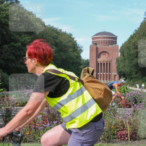 08.09.2024 - Stadtparktriathlon Zöllner http://msf.ph/oto/7018934 08.09.2024 12:06:51 Radfahren 667, 731, 737, 741, 820 meine-sportfotos.de
