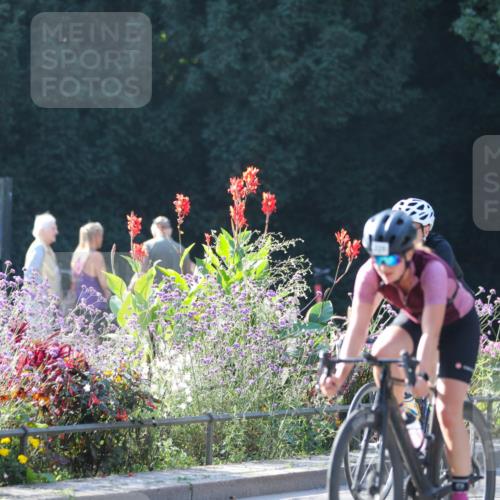 08.09.2024 - Stadtparktriathlon Zöllner http://msf.ph/oto/7018959 08.09.2024 10:08:37 Radfahren 192, 205, 225, 228, 229, 237, 238, 244, 255 meine-sportfotos.de