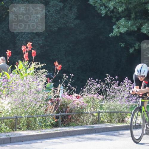 08.09.2024 - Stadtparktriathlon Zöllner http://msf.ph/oto/7018971 08.09.2024 10:08:39 Radfahren 192, 194, 195, 205, 228, 229, 237, 238, 244, 255 meine-sportfotos.de