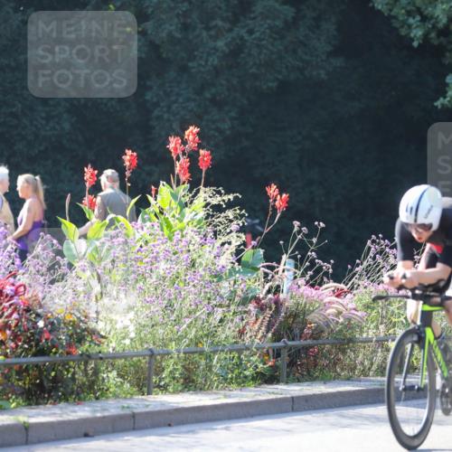 08.09.2024 - Stadtparktriathlon Zöllner http://msf.ph/oto/7018979 08.09.2024 10:08:39 Radfahren 192, 194, 195, 205, 228, 229, 237, 238, 244, 255 meine-sportfotos.de