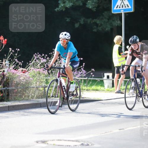 08.09.2024 - Stadtparktriathlon Zöllner http://msf.ph/oto/7019008 08.09.2024 10:08:48 Radfahren 192, 194, 195, 220, 237, 244 meine-sportfotos.de