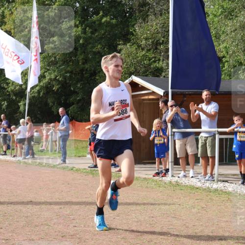 08.09.2024 - Airport Race Strokosch-Dieckow http://msf.ph/oto/7019078 08.09.2024 11:59:55 Ziel 588, 2890, 3092, 3142 meine-sportfotos.de