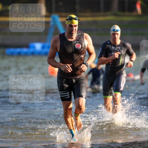 08.09.2024 - Stadtparktriathlon Michael Strokosch http://msf.ph/oto/7019115 08.09.2024 08:59:19 Schwimmen 94, 97, 109, 113, 117, 119, 128 meine-sportfotos.de