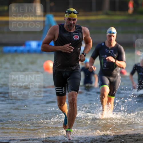 08.09.2024 - Stadtparktriathlon Michael Strokosch http://msf.ph/oto/7019127 08.09.2024 08:59:19 Schwimmen 94, 97, 109, 113, 117, 119, 128 meine-sportfotos.de