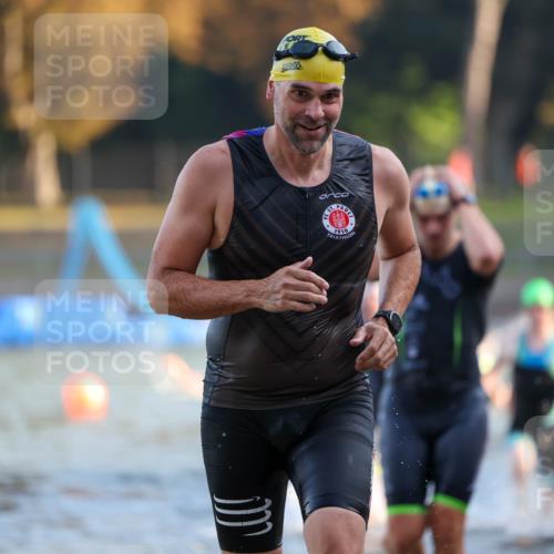 08.09.2024 - Stadtparktriathlon Michael Strokosch http://msf.ph/oto/7019194 08.09.2024 08:59:21 Schwimmen 97, 109, 113, 117, 119, 128 meine-sportfotos.de