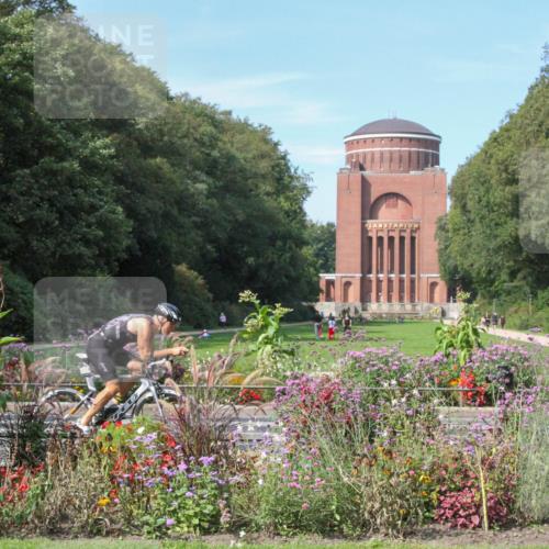 08.09.2024 - Stadtparktriathlon Zöllner http://msf.ph/oto/7019205 08.09.2024 12:09:29 Radfahren 672, 839 meine-sportfotos.de