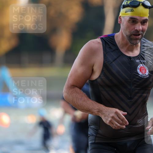 08.09.2024 - Stadtparktriathlon Michael Strokosch http://msf.ph/oto/7019220 08.09.2024 08:59:22 Schwimmen 97, 109, 113, 117, 119, 128 meine-sportfotos.de