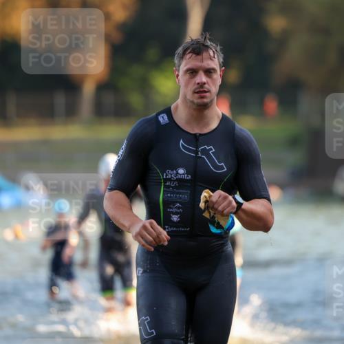08.09.2024 - Stadtparktriathlon Michael Strokosch http://msf.ph/oto/7019243 08.09.2024 08:59:24 Schwimmen 97, 107, 109, 113, 117, 119, 128 meine-sportfotos.de