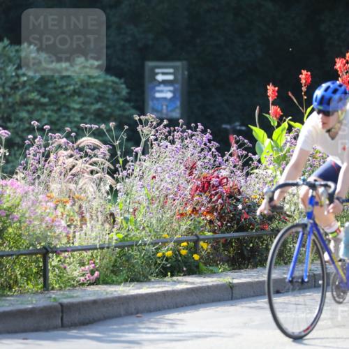 08.09.2024 - Stadtparktriathlon Zöllner http://msf.ph/oto/7019272 08.09.2024 10:10:41 Radfahren 182, 196, 200 meine-sportfotos.de