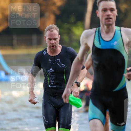 08.09.2024 - Stadtparktriathlon Michael Strokosch http://msf.ph/oto/7019313 08.09.2024 08:59:27 Schwimmen 107, 109, 113, 117, 128 meine-sportfotos.de