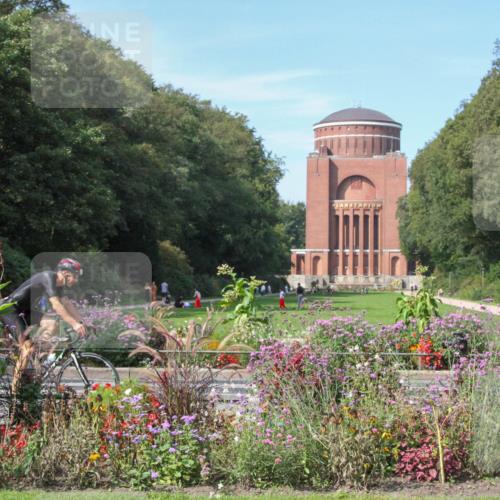 08.09.2024 - Stadtparktriathlon Zöllner http://msf.ph/oto/7019327 08.09.2024 12:11:07 Radfahren 834, 841 meine-sportfotos.de