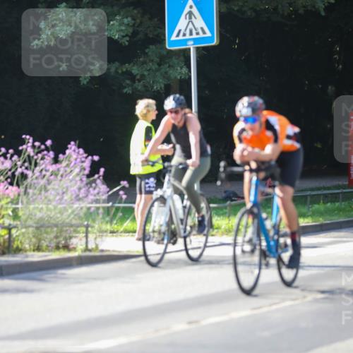 08.09.2024 - Stadtparktriathlon Zöllner http://msf.ph/oto/7019330 08.09.2024 10:11:03 Radfahren 190, 193, 248 meine-sportfotos.de
