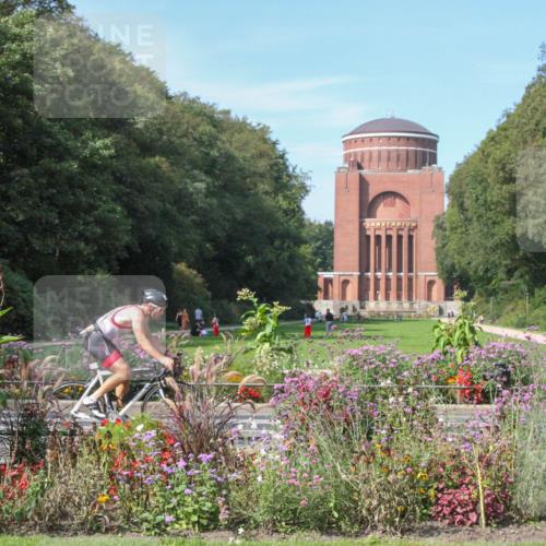 08.09.2024 - Stadtparktriathlon Zöllner http://msf.ph/oto/7019332 08.09.2024 12:11:14 Radfahren 750 meine-sportfotos.de